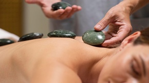 Dipl. Hot Stone Massage